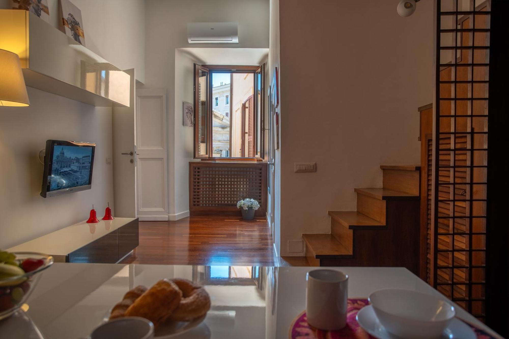 Pgrhome Portico D'ottavia Appartamento Roma